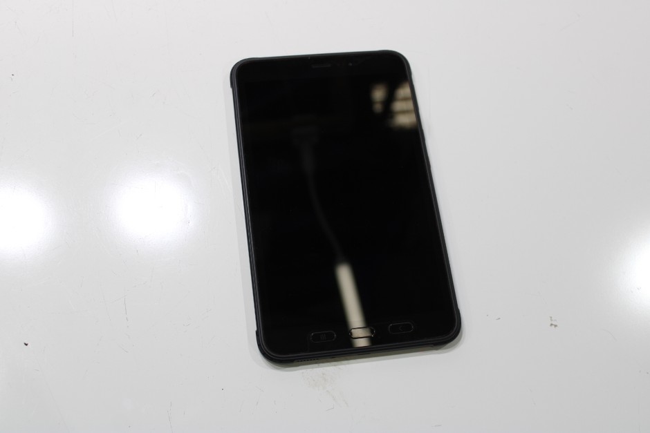 SAMSUNG GALAXY TAB ACTIVE 3 SM-T575