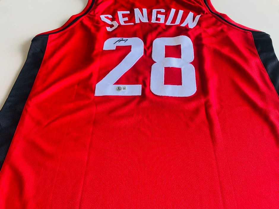 Alperen Sengun signed Jersey - Houston Rockets - Beckett authenticity</p