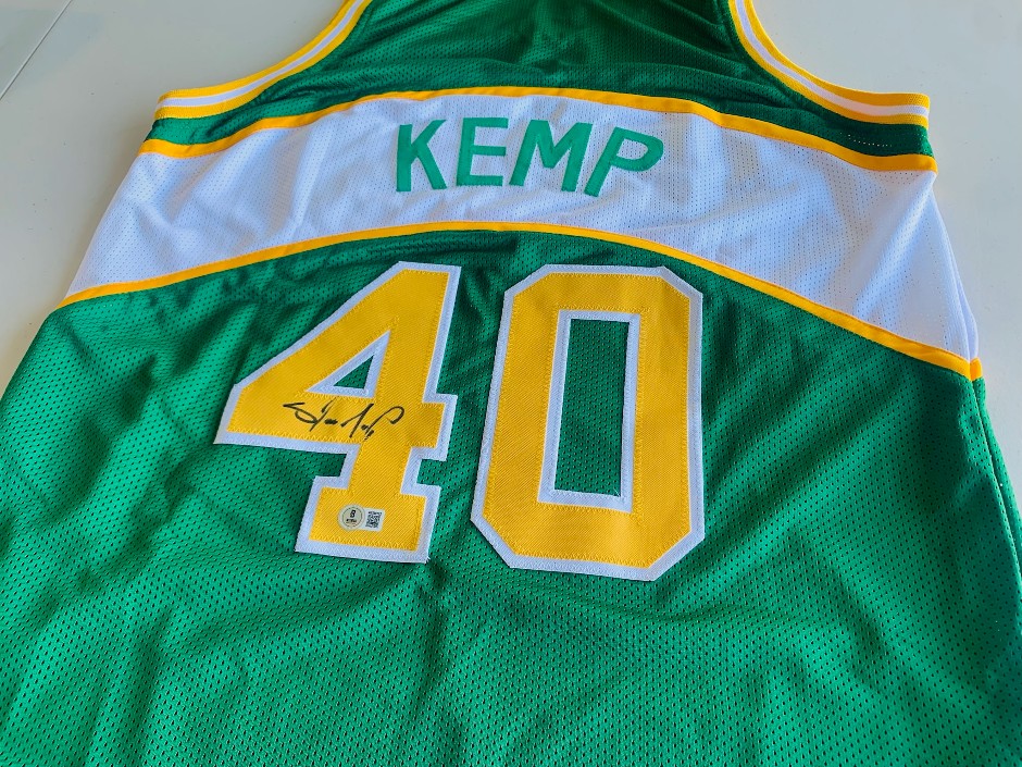 Shawn Kemp Signed Jersey - Seattle SuperSonics - Beckett authentication