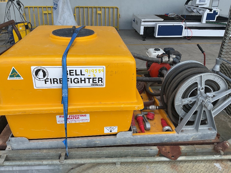 Bell FireFighter Water Tank and ARLEC Battery Charger