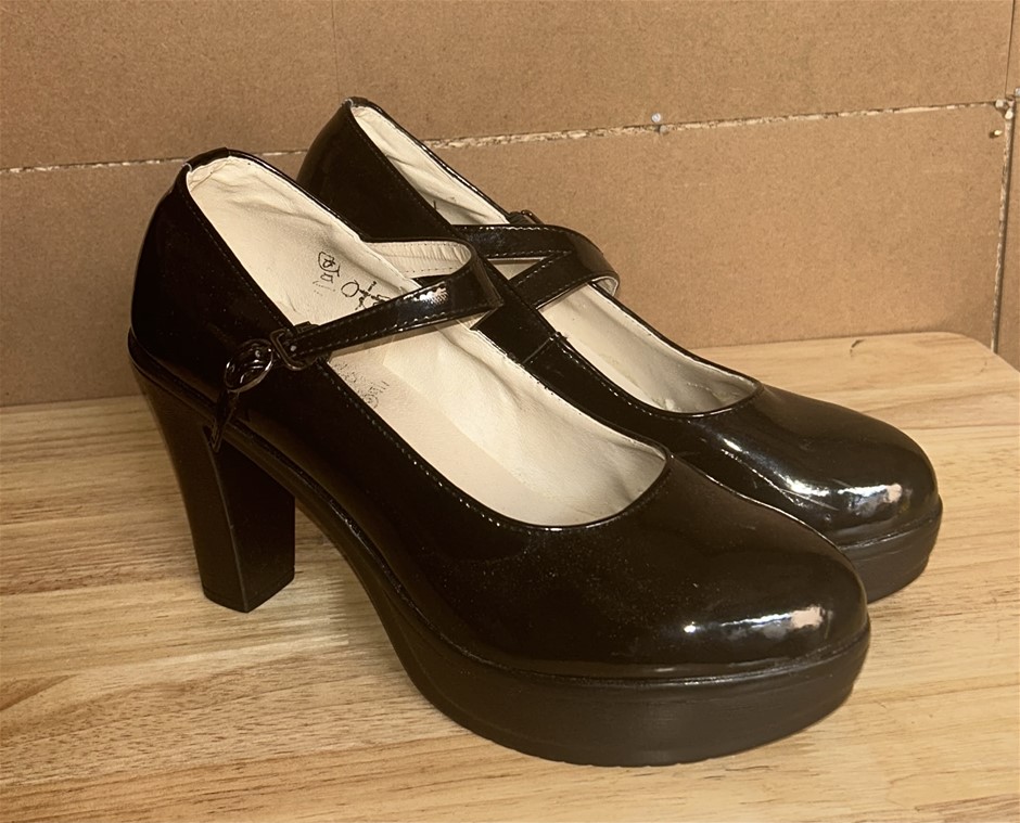 Women's Heeled Shoes