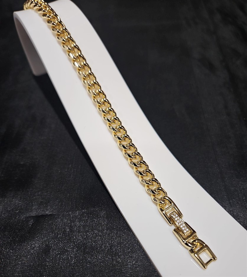 18K/Italy Gold Filled Bracelet -(stamped 18K/Italy) Bonus Gift