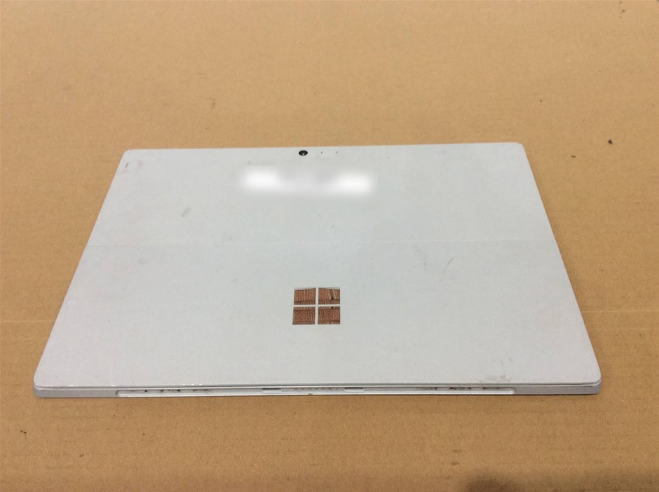 Microsoft Surface Pro 4 (1724) Laptop i5-6300U 4GBRAM 128GB