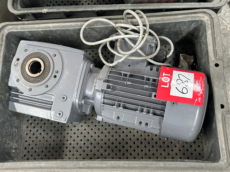 SEW-Eurodrive Gear Motor