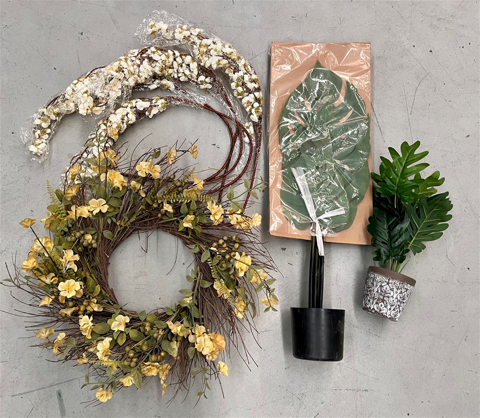4 x Assorted Artificial Flowers for Decor.