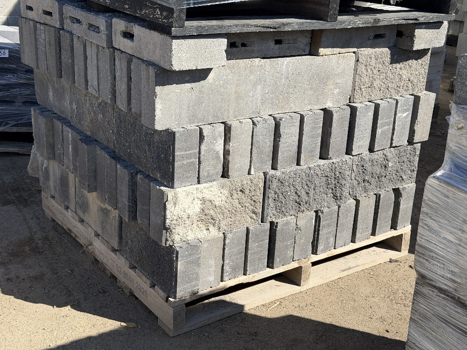 Concrete Building Blocks - Code 10.01 Black with Rock Face 90mm x 390mm x 190mm(H) 100 Blocks, 2 Pallets