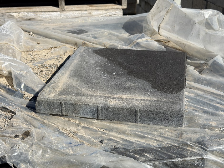 Concrete Capper and Pavers Blocks