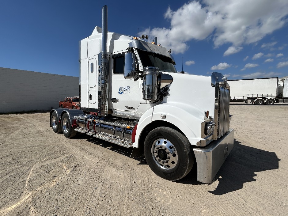 <p>2022 Kenworth T610 SAR Prime Mover Truck</p>