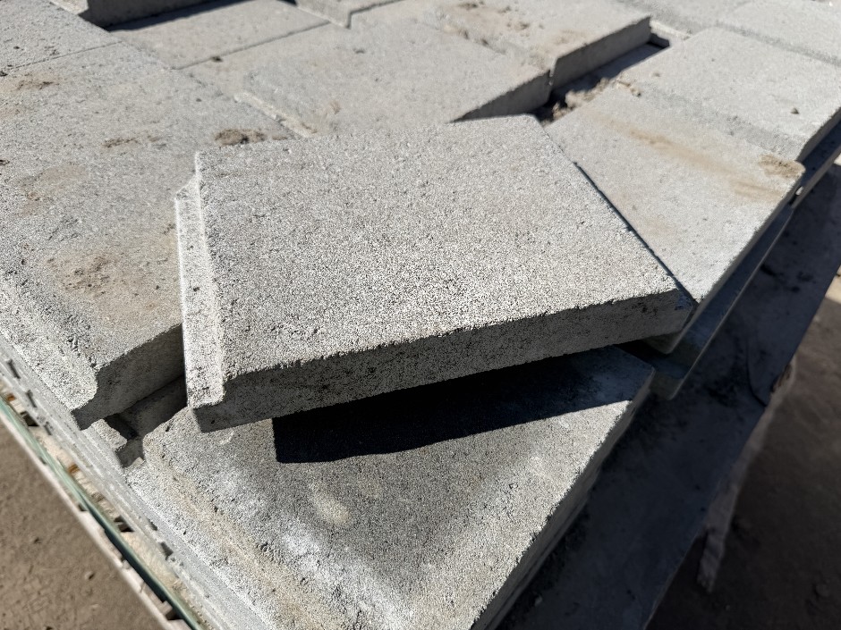 <p>Concrete Blocks Clean Out Backing Tiles - Grey with Smooth Face 290 Back