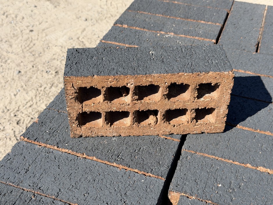 Extruded House Bricks - Black Finish 110mm x 235mm x 75mm 64 Bricks, 1 P