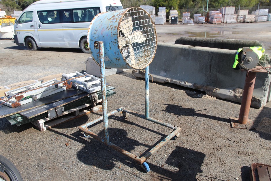 <p>Mobile Extraction Fan</p>