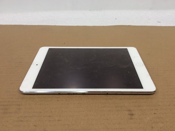 APPLE IPAD MINI 2 (A1489) Tablet 32GB