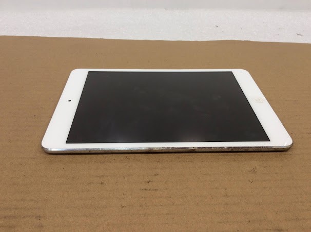 Apple iPad mini 1 (A1432) Tablet 16GB