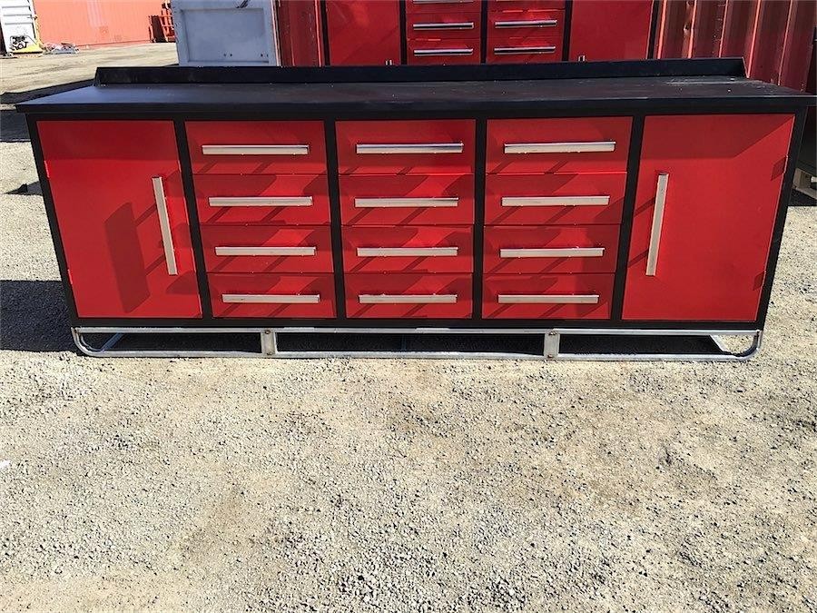 Large Work bench (Unused)