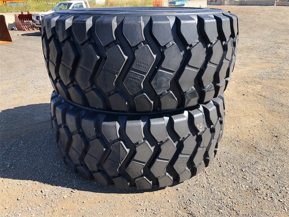 <p>Quantity of 2 29.5-R25 Radial Earthmoving Tyres(Unused)</p>