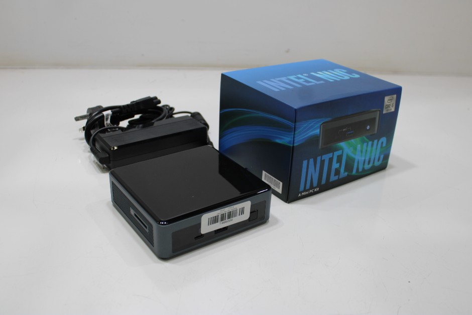 INTEL NUC10I5FNK