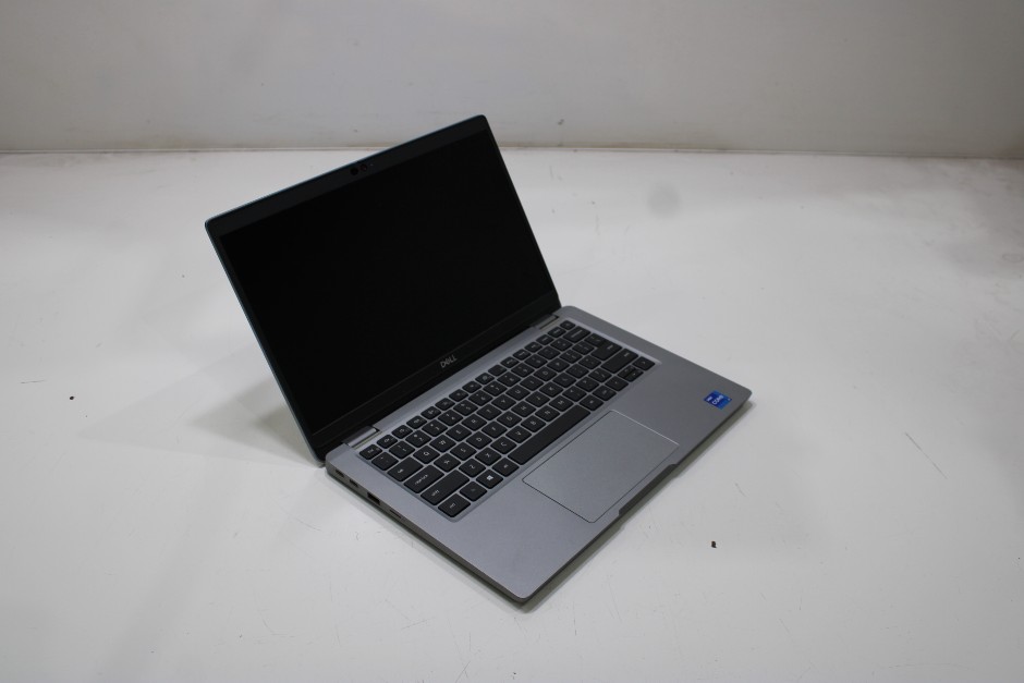 <p>DELL LATITUDE 5320</p>