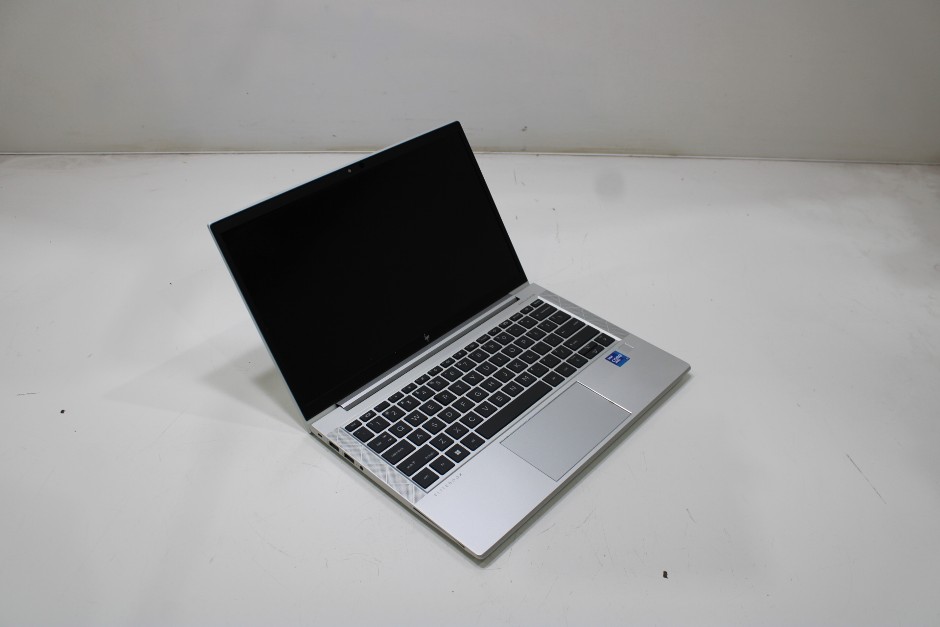 HP ELITEBOOK 830 G8 NOTEBOOK PC