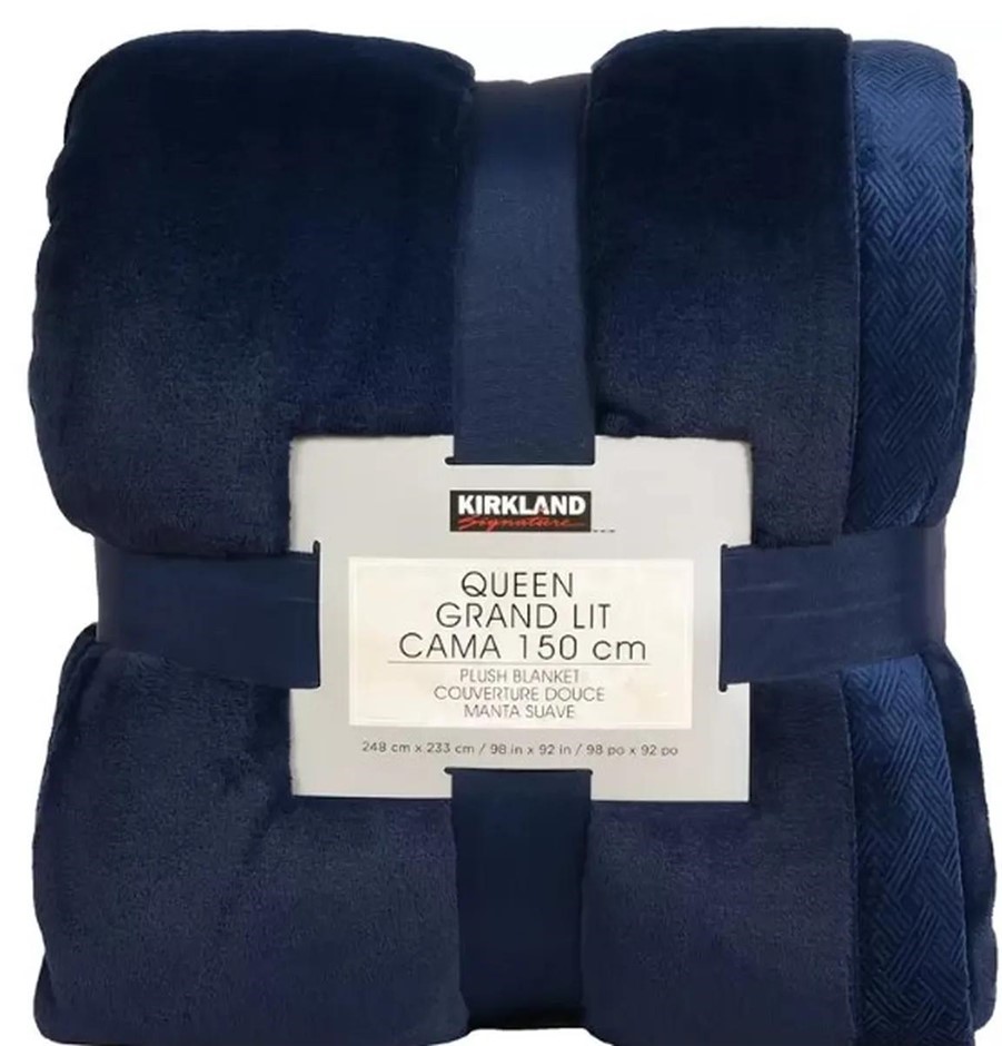 KIRKLAND Signature Queen Grand Lit Cama Plush Blanket, Blue, Queen. NB: Not