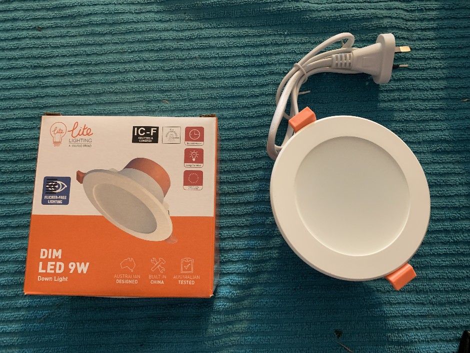 10 x Lite 9W LED Dimmable Down Lights (Unused)