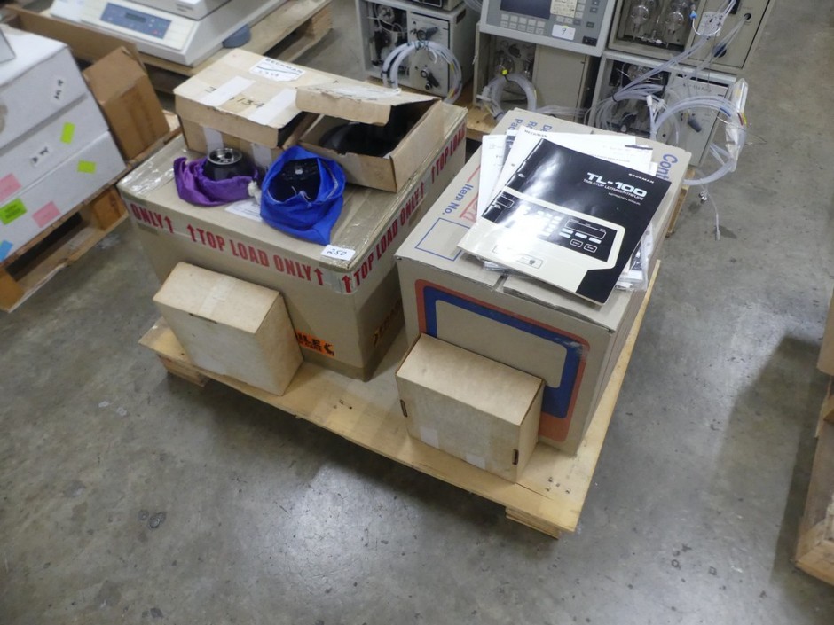 <p>Assorted Beckman TL-100 Centrifuge Rotors, Accessories & Spare Parts</p>
