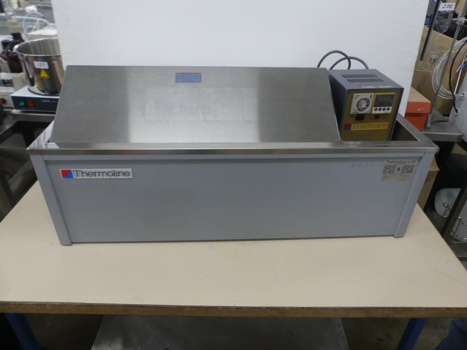 Water Bath 40L Capacity Including Controller/circulator & Gable Lid