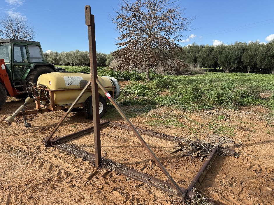 <p>Levelling Attachment</p>