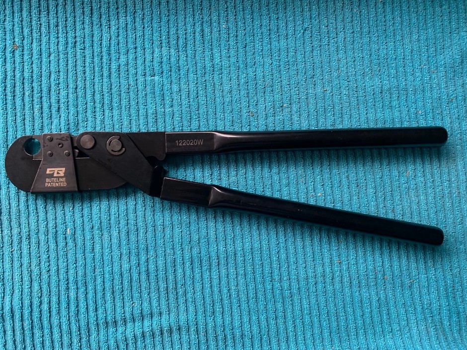 <p>1 x Buteline Clamping Tool, 15mm (Unused)</p>