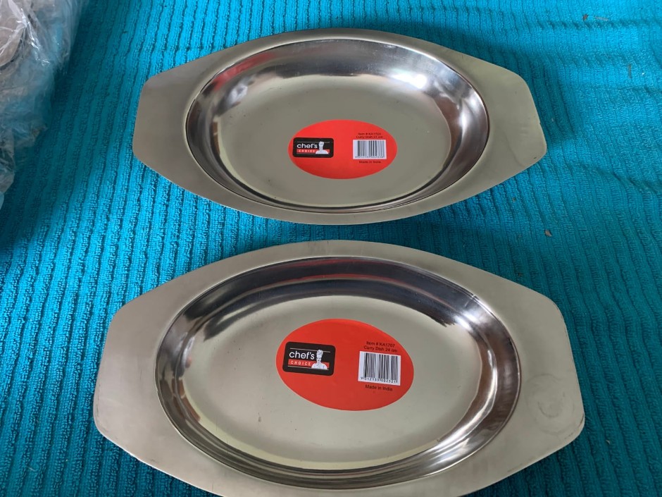 <p>Quantity of Chef's Choice Stainless Steel Dishes (Unused)</p>
