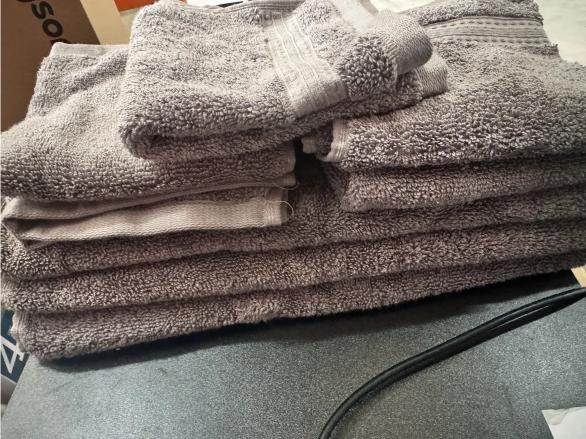 Purely Indulgent Towels Grey 2 Sizes, 3 x Medium & 5 x Small NB: Photo as i