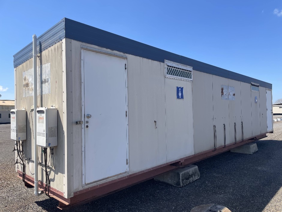 12 Person Shower Block