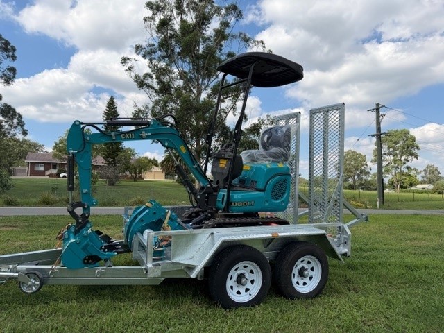 <p>KOBOLT KX11 Excavator (Multiple attachments included) with Trailer</p>