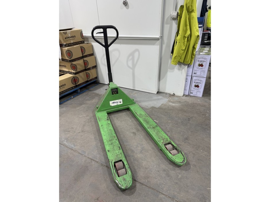 Unreserved – Racking, Warehousing & Freezer Container