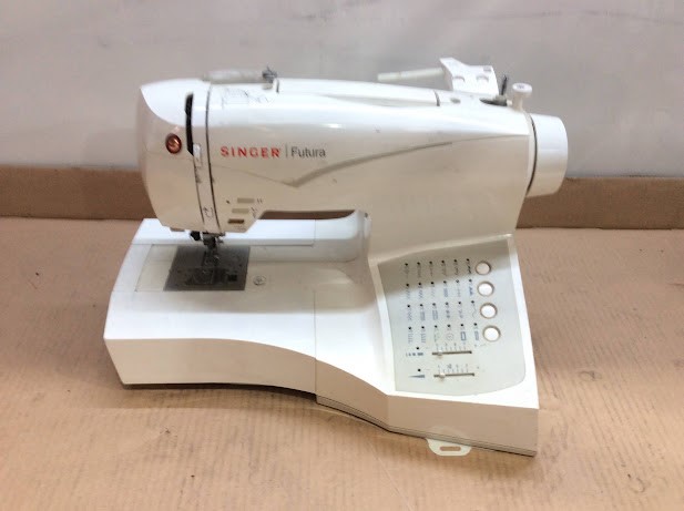 Singer Futura CE150 Sewing Machine