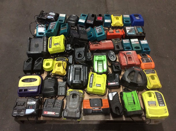 Ryobi/BOSCH Mixed Brand and Model Power Tools Battery Chargers
