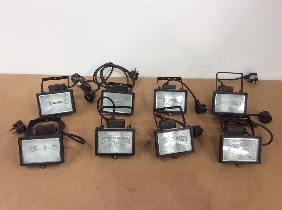 Brilliant Lighting 74200/06 R7S 150W Halogen Flood Light (Lot of 8)