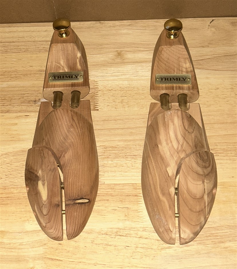Trimly Premium Cedar Shoe Trees