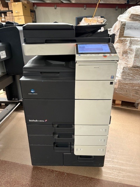 KONICA MINOLTA 654e