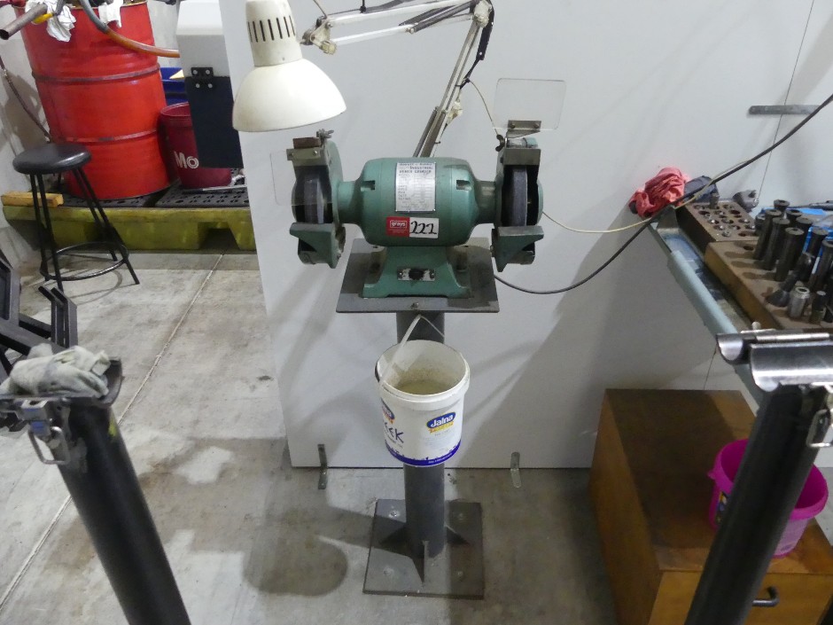 <p>Abbott & Ashby Pedestal Grinder</p>