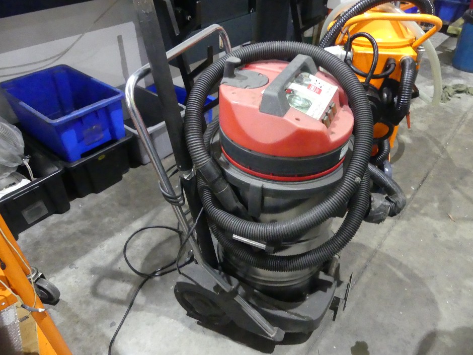 <p>Soteco MEC640 Mobile Wet & Dry Industrial Vacuum Cleaner</p>