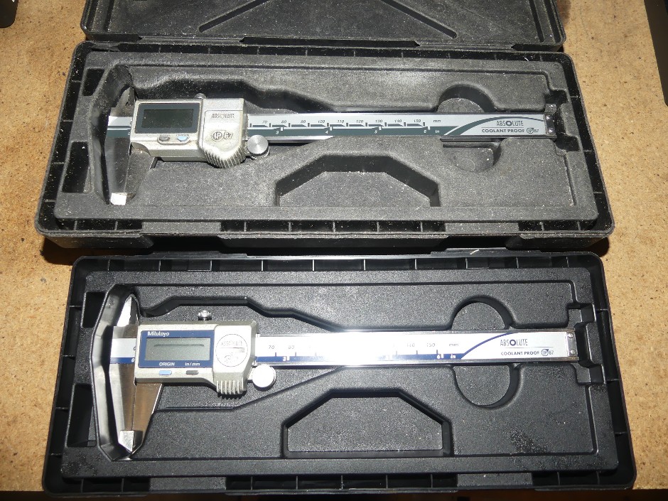 Mitutoyo Absolute Vernier Calipers (Qty 2)