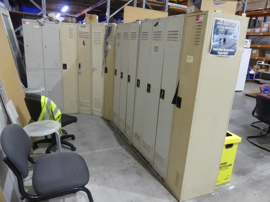 <p>Personal Lockers (Assorted)</p>