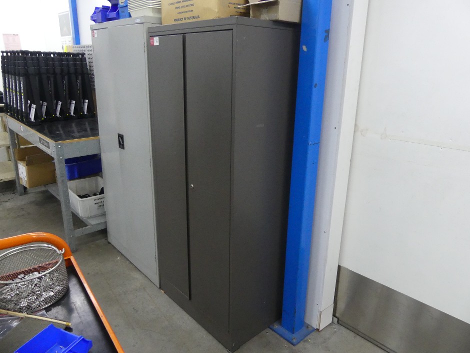 2 Door Metal Cabinet