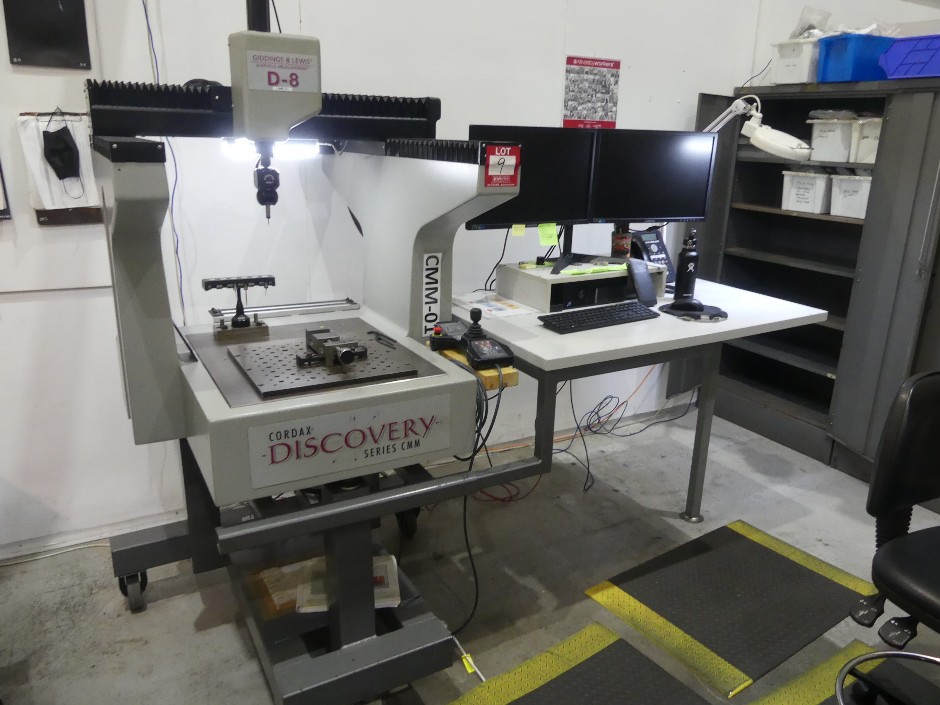 Giddings & Lewis Cordax Discovery D-8 Coordinate Measuring Machine 3 Axis (CMM) with Side Mount Work Station