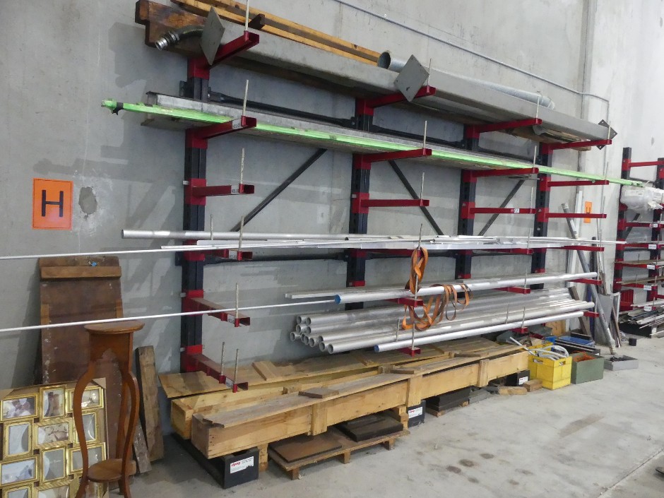 Steel Rack (Wall Mounted)