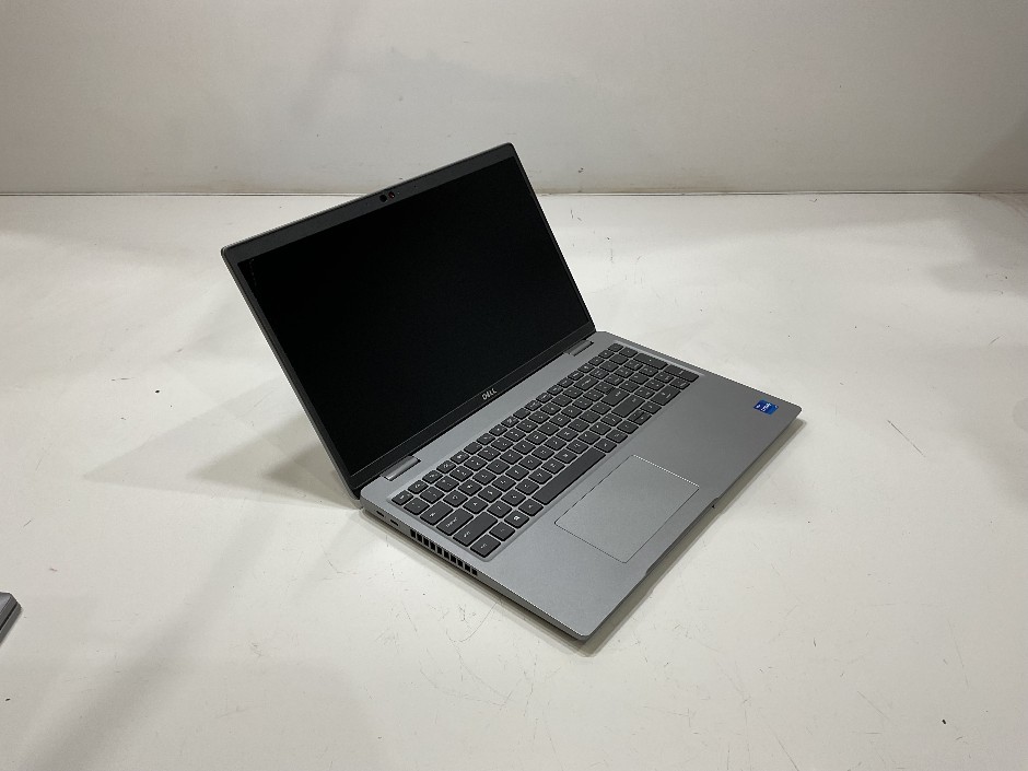 DELL LATITUDE 5520