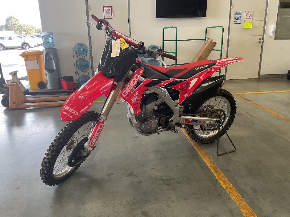 <p>Honda CRF250</p>
