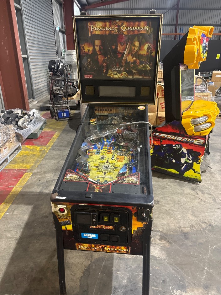 <p>Stern Pinball, Inc. Pirates of the Caribbean</p>