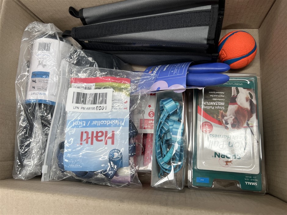 8 x Assorted Pet Products. NB: Photo as is. Some Not in Original Packaging,
