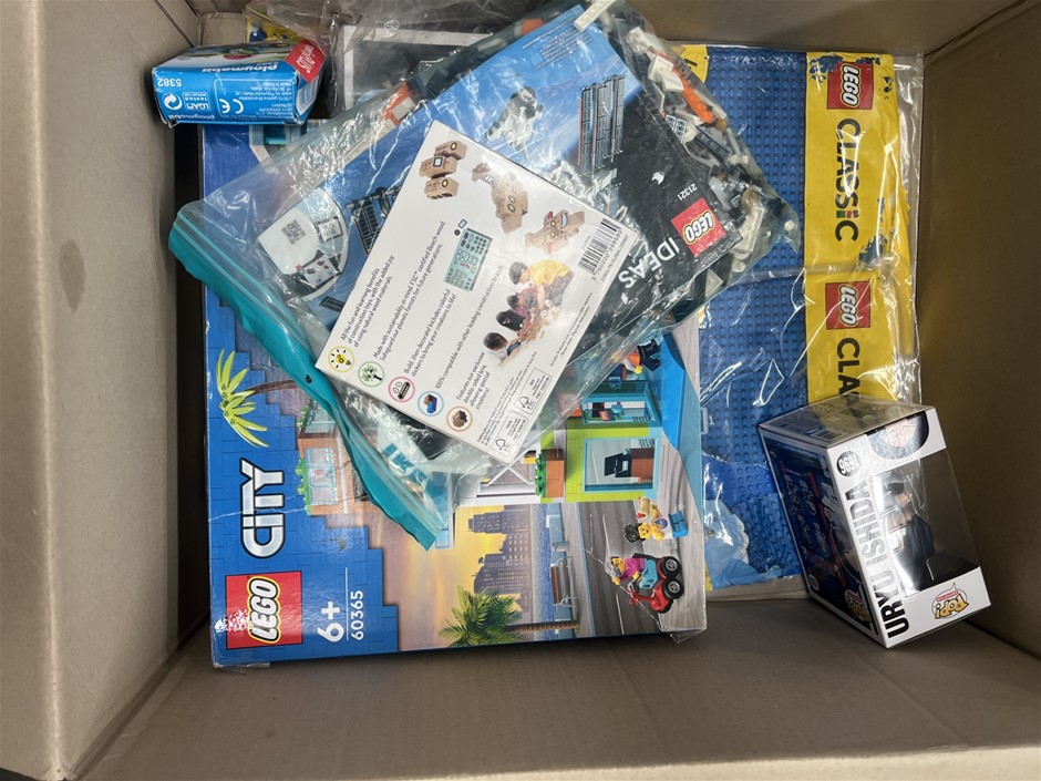 6 x Assorted Boys Toys. NB: Photo as is. Some Not in Original Packaging, So